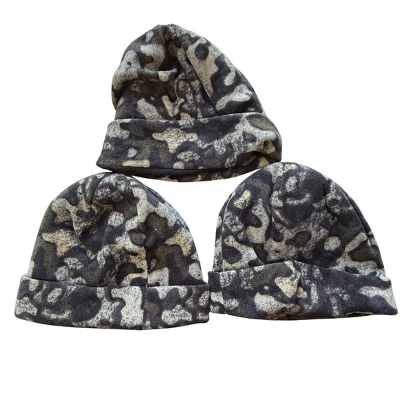 Cat & Jack Unisex Beanie Set Fleece Camo OSFM Black Gray Warm Winter Hat (3-Pk) - Picture 1 of 3